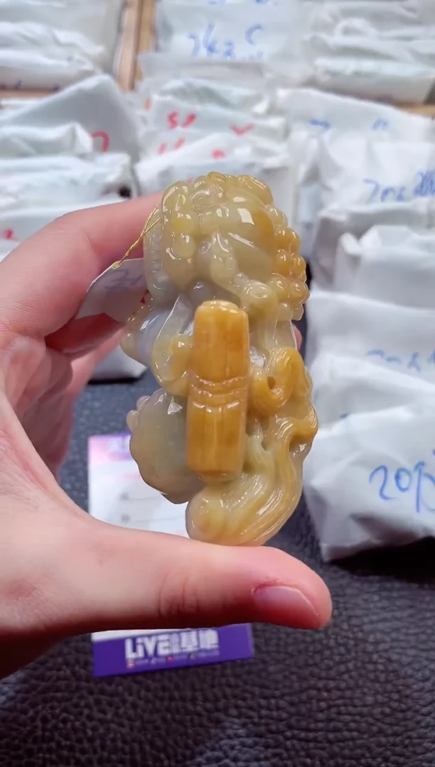 翡翠未镶嵌颈饰00007445