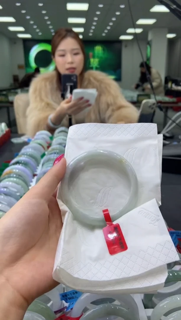 未镶嵌手镯翡翠0042891