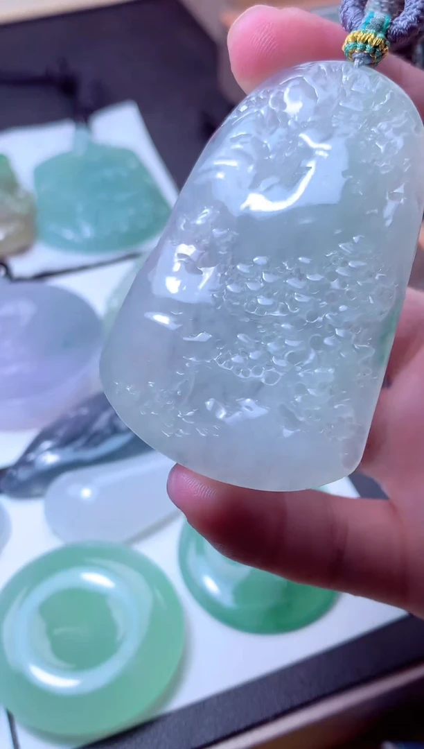 颈饰未镶嵌翡翠天然A货翡翠