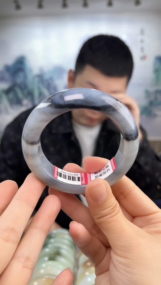 【闪购商品】和田玉手镯未镶嵌55圈口1863