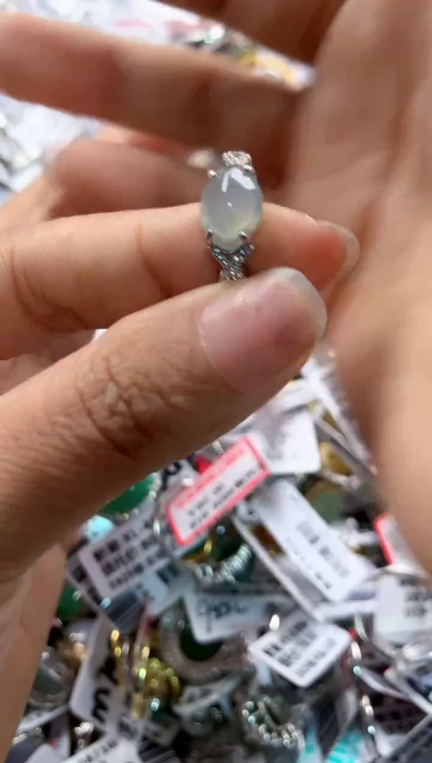 银S925镶嵌戒指翡翠888    6
