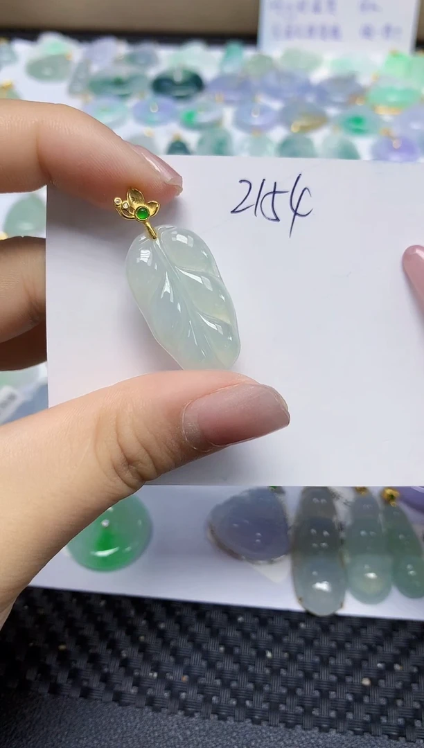 翡翠未镶嵌颈饰天然缅甸翡翠A货