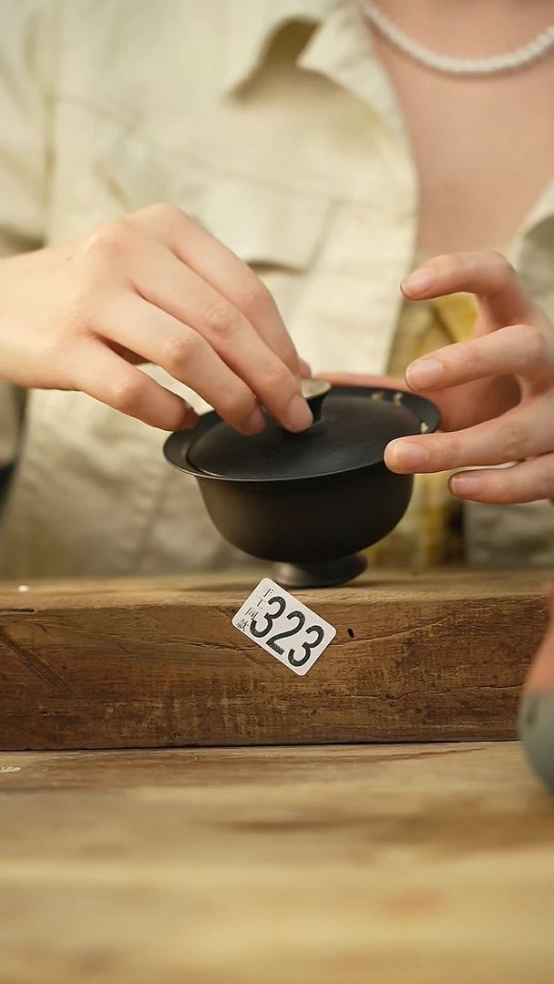 瓷片粉引·系列 /设计师 牧渔 款