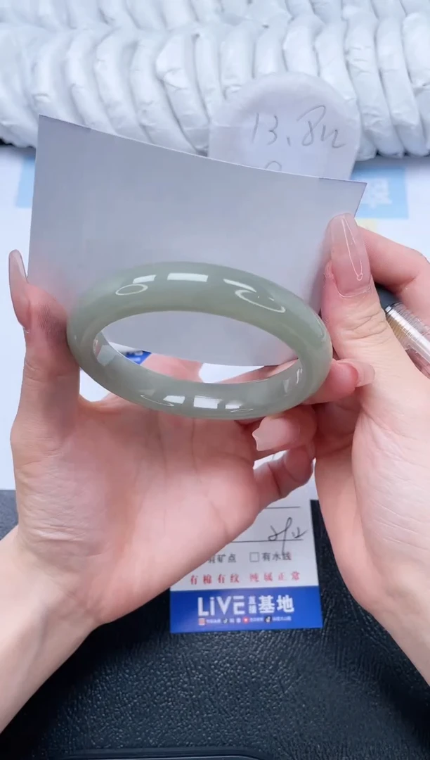 石英质玉手镯未镶嵌T259-59.2