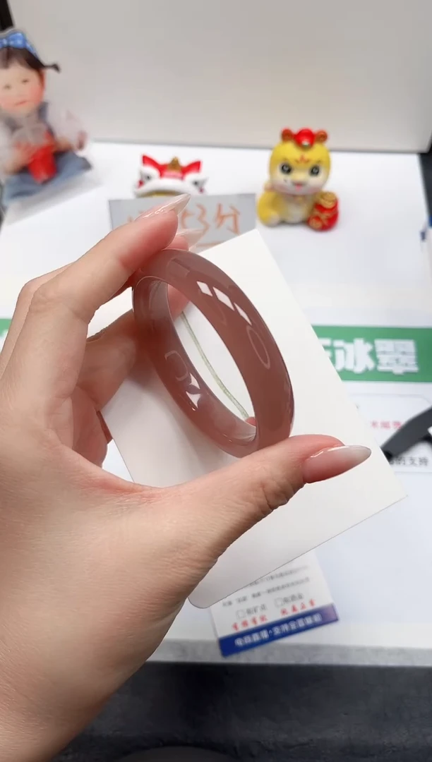 【闪购商品】石英质玉手镯未镶嵌9-55