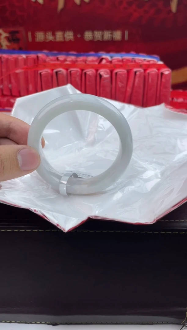 【闪购商品】翡翠手镯未镶嵌9翡翠手镯（微瑕）1