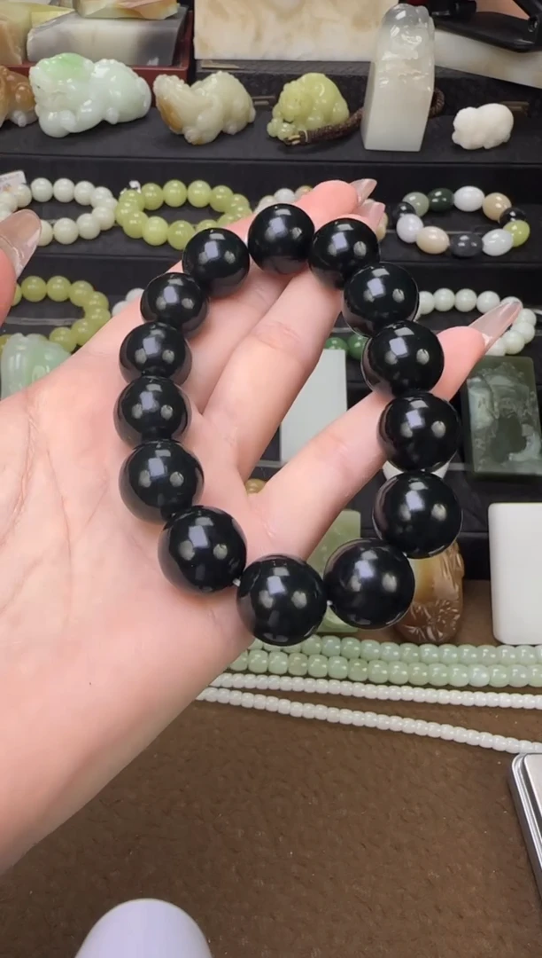 手串未镶嵌和田玉手串