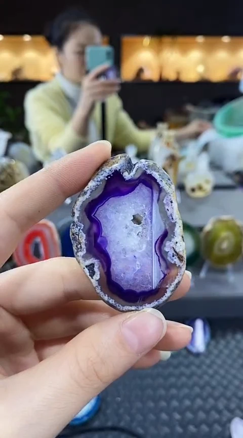 未镶嵌颈饰玛瑙/玉髓九****！玛瑙
