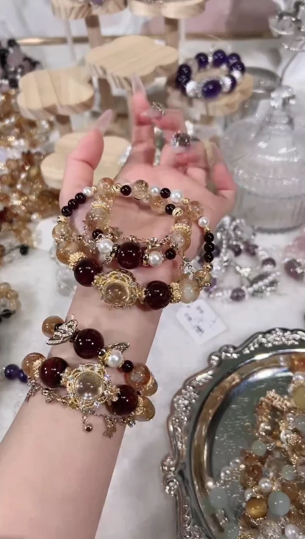 【闪购商品】水晶手链未镶嵌天然水晶默认微瑕 多样性发货发其一