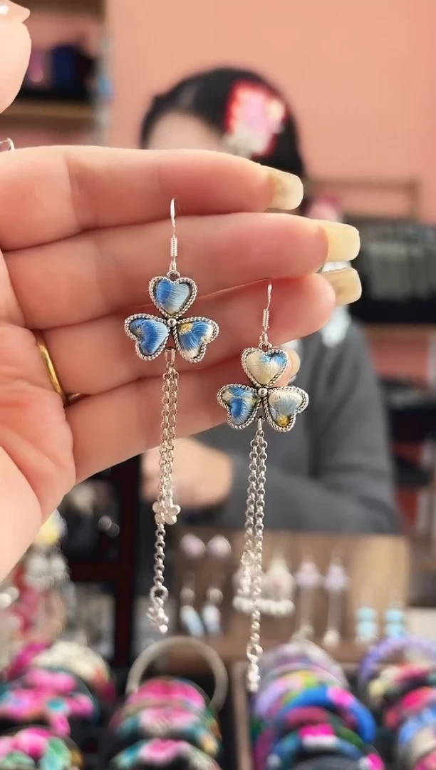 织绣艺枝独绣手工饰品62