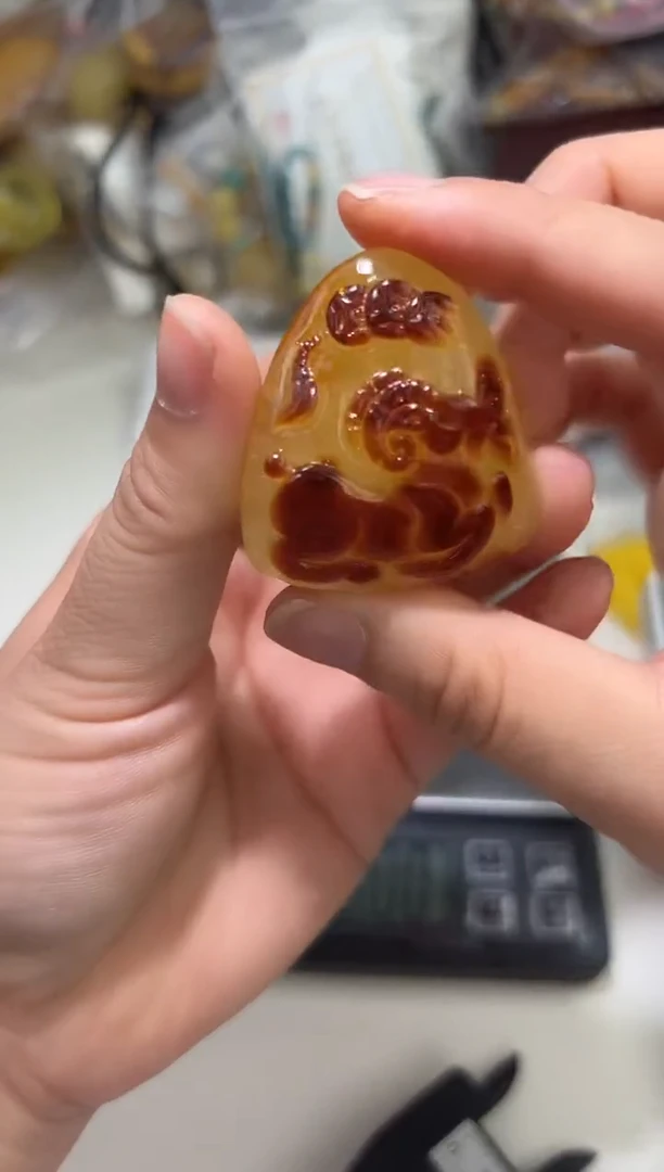 裸石琥珀未镶嵌琥珀蜜蜡吊坠