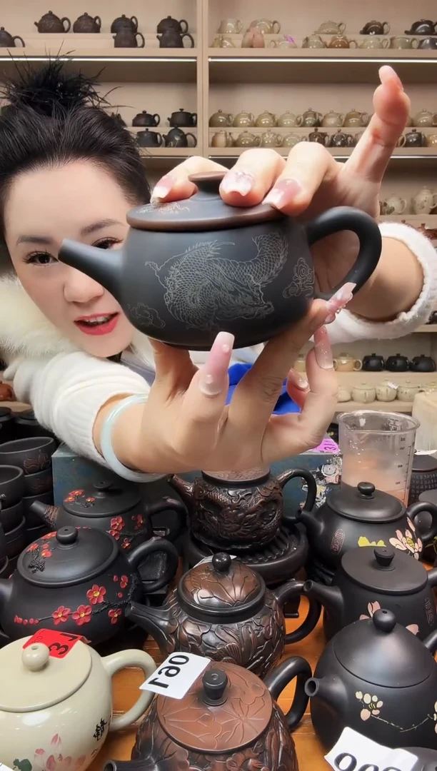 壶瑕疵无礼盒 水墨汉瓦 075