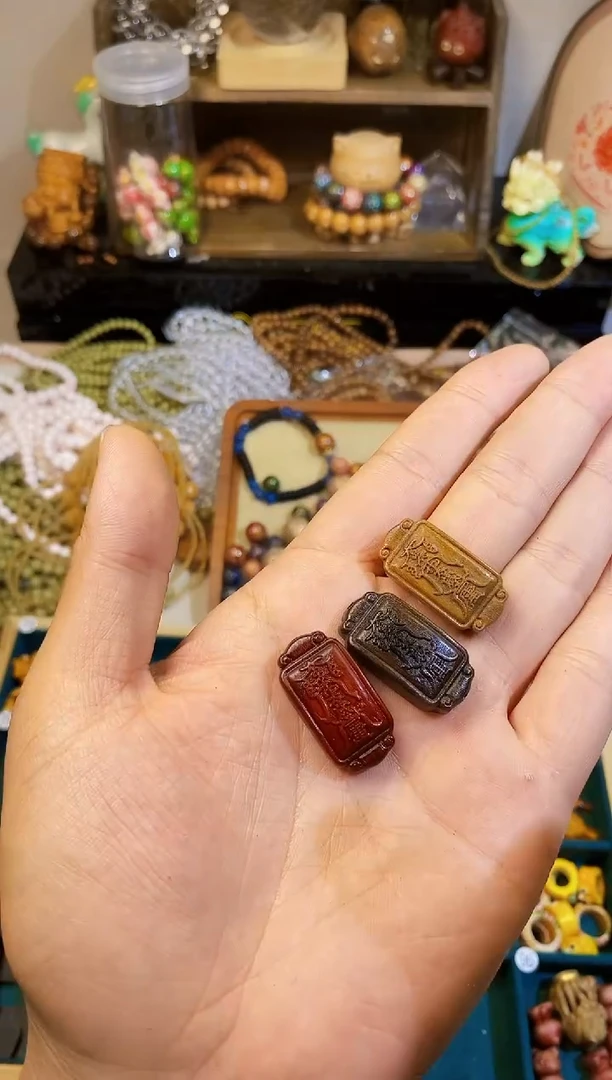 檀香木手串/手链太岁牌拍1发3