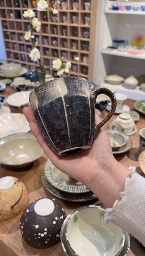 瓷片窑变十草马克杯（黑）