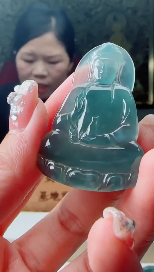 【闪购商品】翡翠颈饰未镶嵌11111111多样性随机一件发货