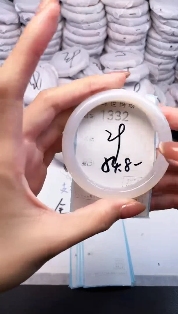 手镯玛瑙/玉髓未镶嵌1332