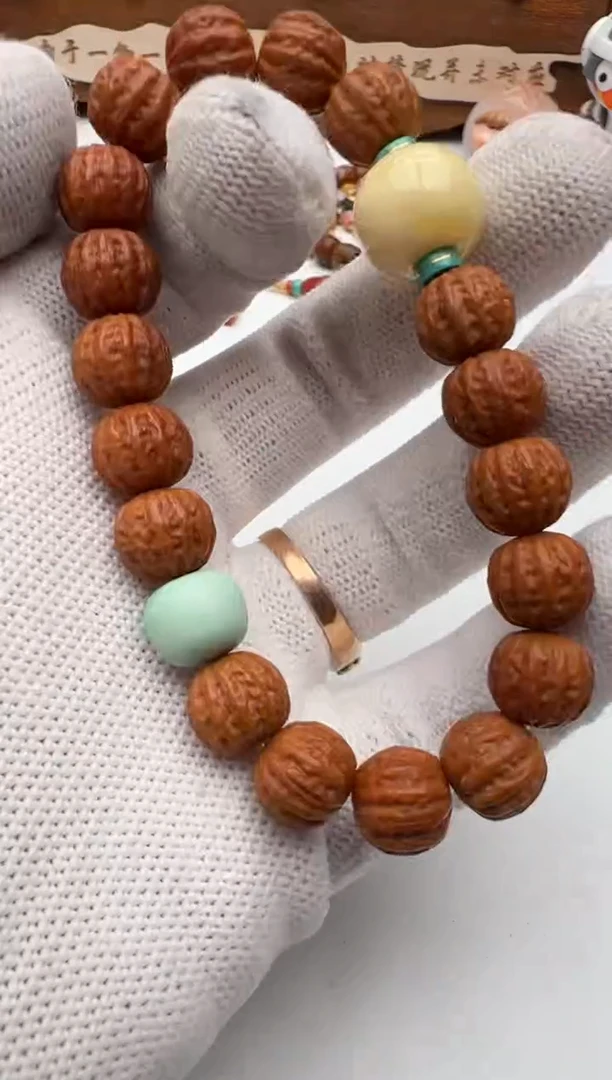 【闪购商品】猴头核桃手串18K金镶嵌猴头手串