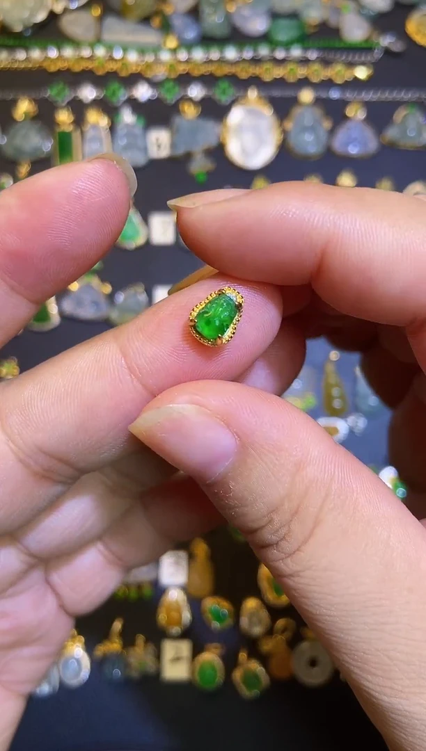 翡翠银S925镶嵌吊坠(不含链)1