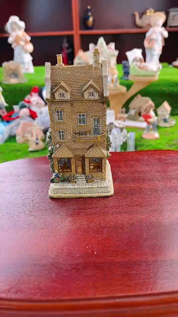 【闪购商品】紫砂茶宠Lilliput中古小房子