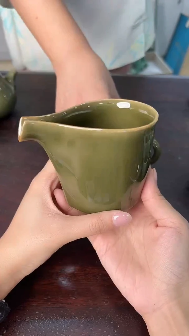 龙泉云间青瓷小米茶器