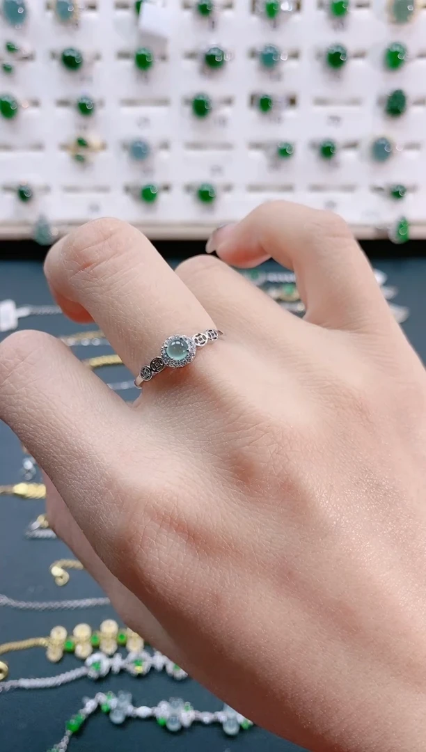 【闪购商品】翡翠戒指银S925镶嵌天然翡翠