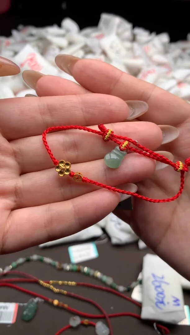 【闪购商品】翡翠手绳未镶嵌一