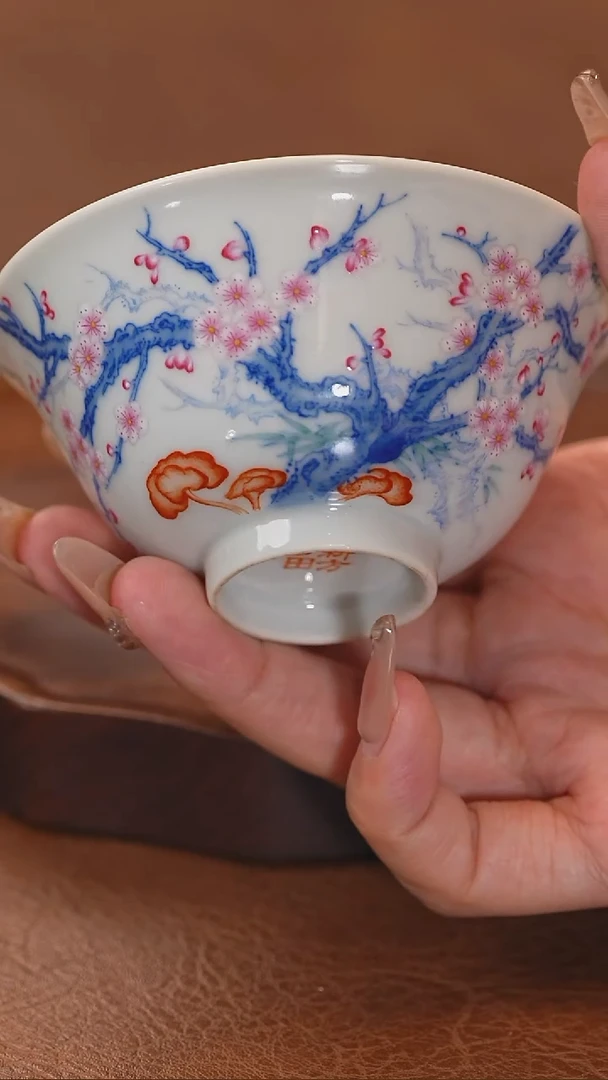 青花加彩梅花杯CJ0004