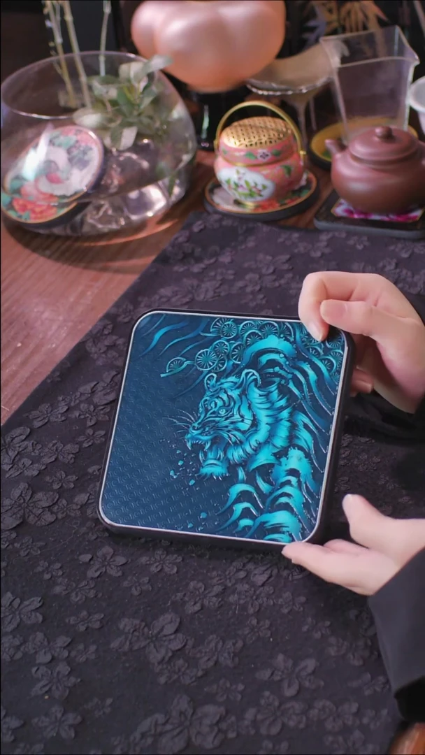 壹藏贰宝驺吾图案大垫子一片
