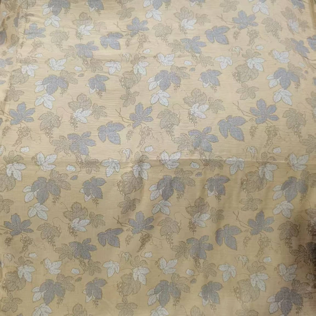 全棉A类色织提花双层纱布料~灰黄树叶