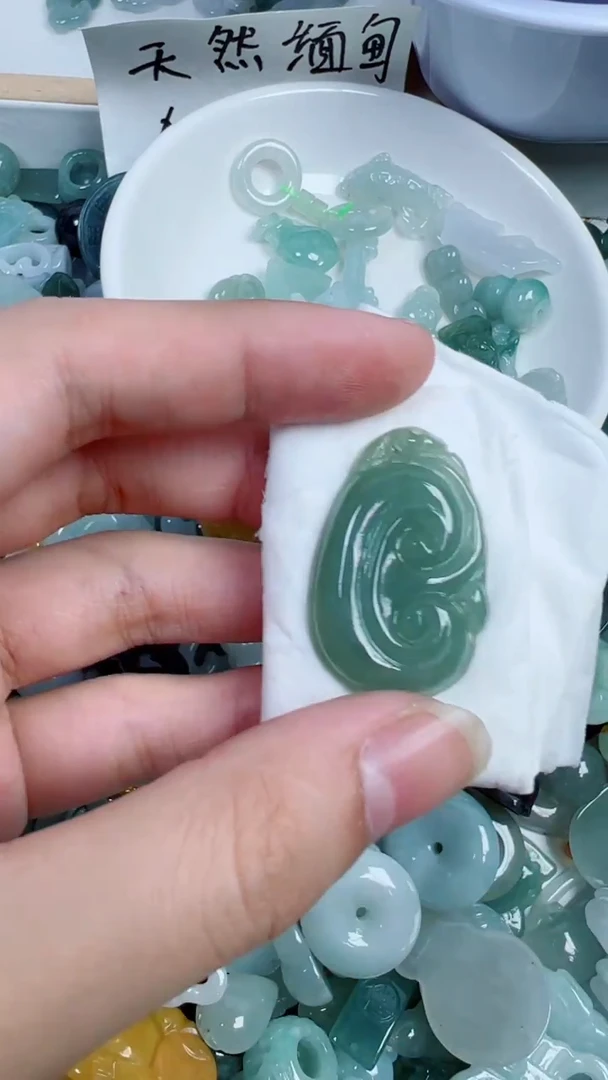 散珠翡翠92号链接，A货翡翠