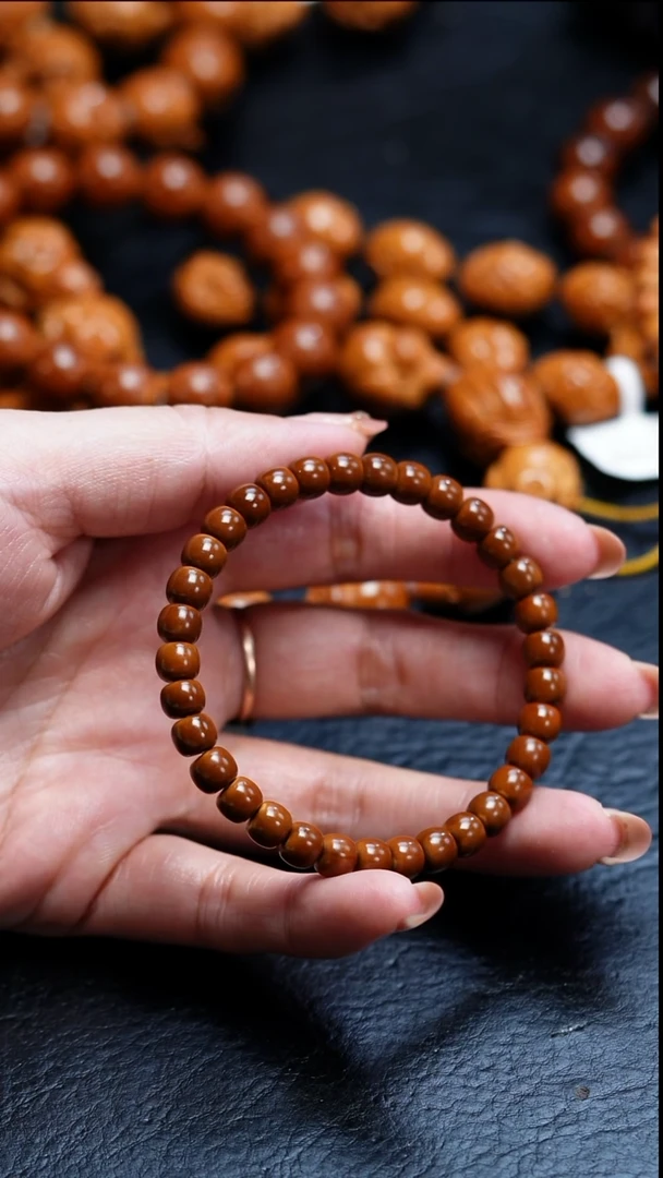 吊坠橄榄核一***星苏工橄榄核