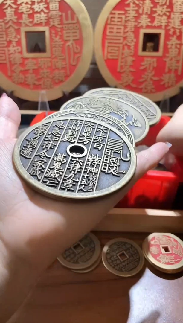 【闪购商品】铜现代翻砂铜工艺品4枚一套