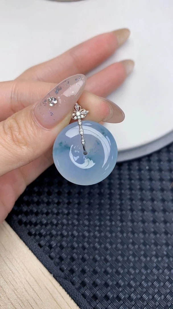 颈饰18K金镶嵌翡翠天然缅甸翡翠a货百元以上9元证书费自理