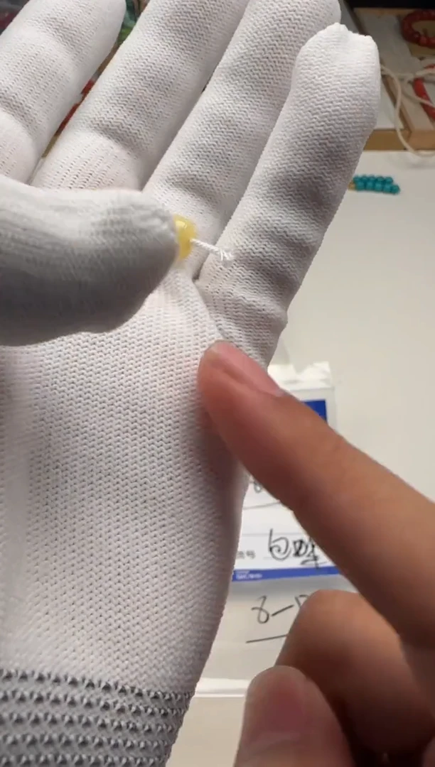 未镶嵌蜜蜡裸石配饰配饰多样性发货