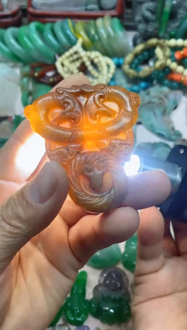 【闪购商品】30直播间的实时画面