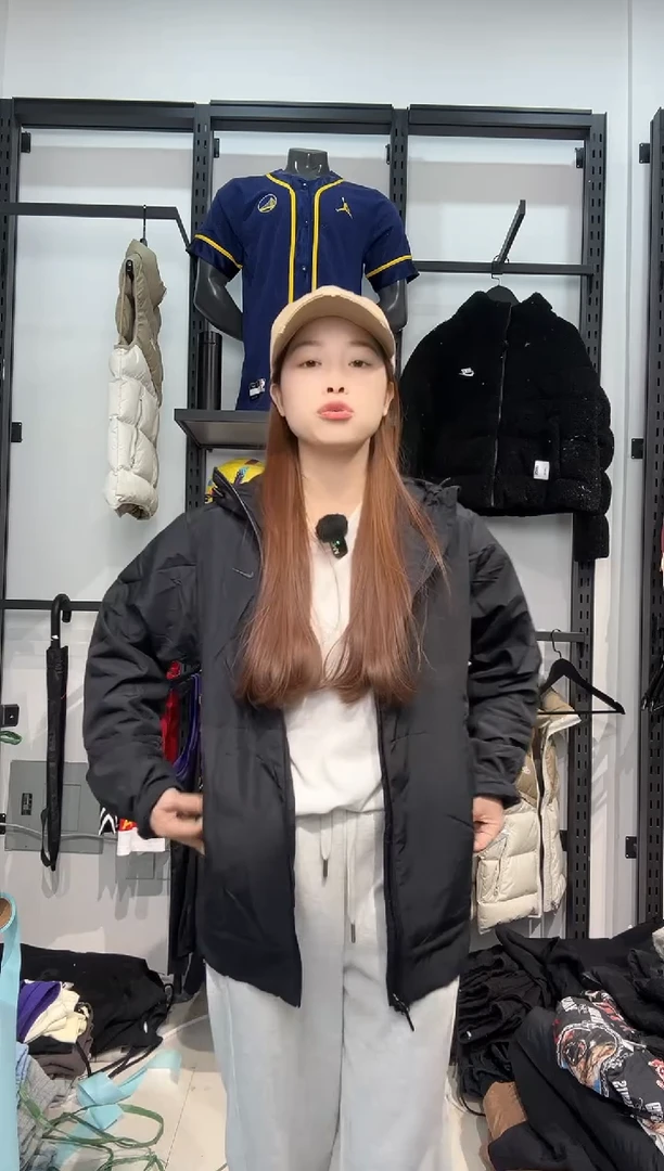 3697闪购编码 Nike/Jordan运动卫衣裤以直播间过款为准 尺码  m