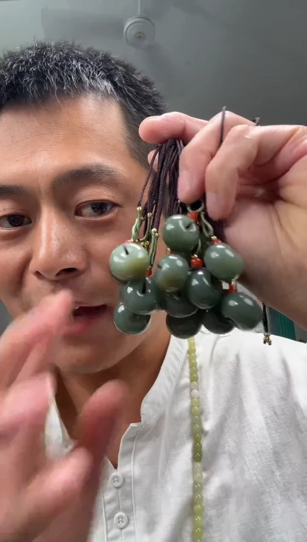 颈饰未镶嵌和田玉吊坠多样性拍一发一件