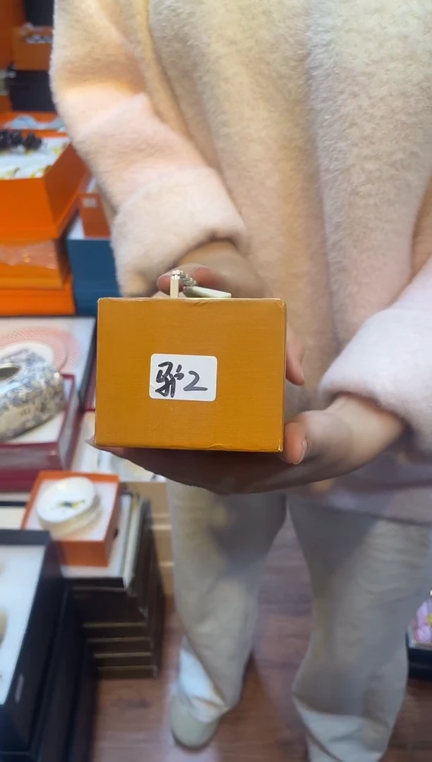 杯鸿辉家品牌瓷器，京东包邮！