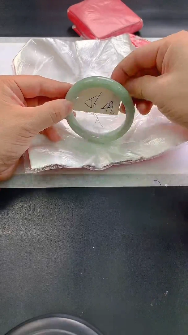 未镶嵌手镯翡翠49