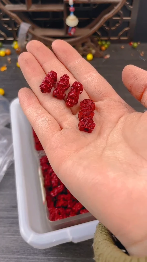 【闪购商品】粉压象牙果把件莎莎貔貅加如意各3个