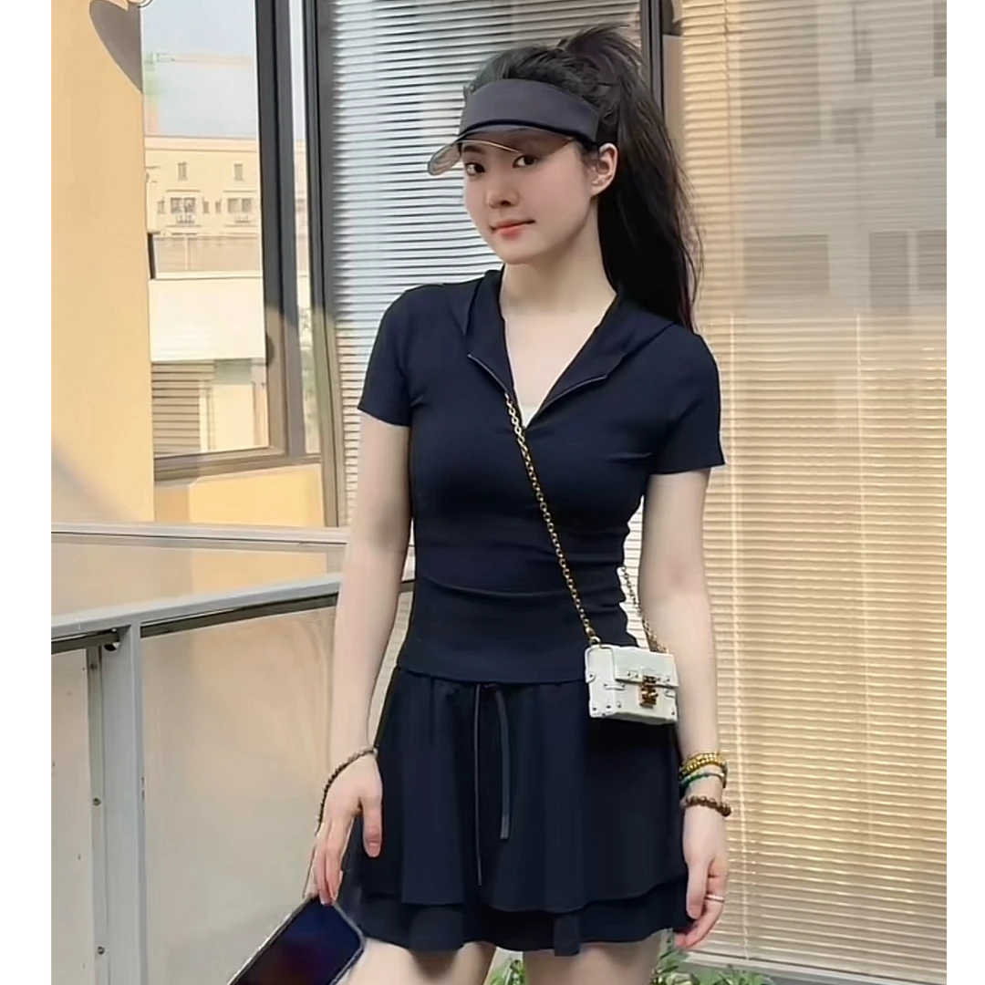 PM王囡囡 藏蓝色半拉链连帽短袖T恤 ND1B0808