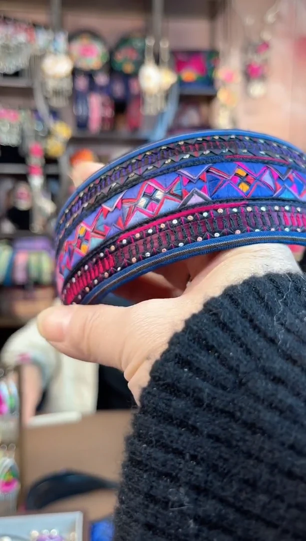 织绣民族风手工非遗老绣饰品664