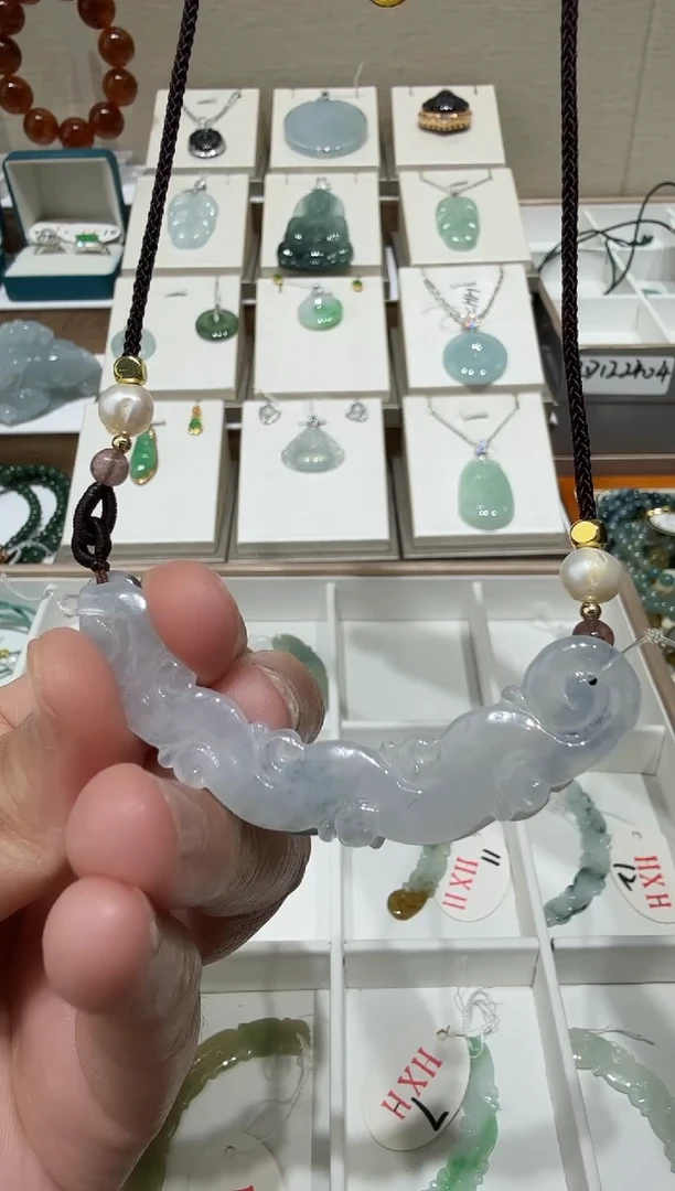 未镶嵌挂件翡翠A货翡翠多样性孤品