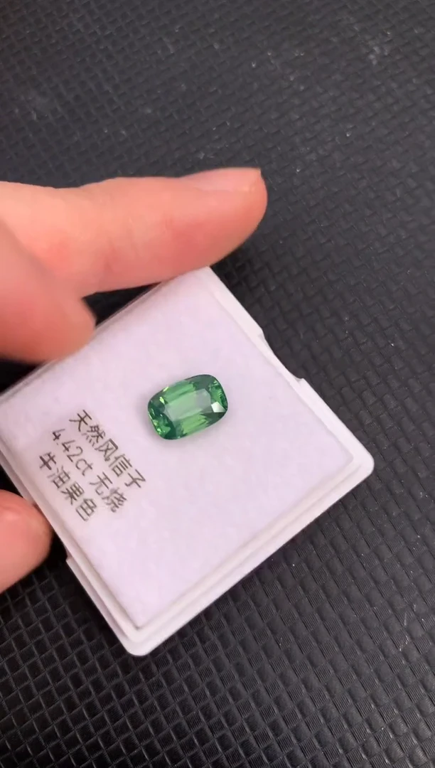 裸石天然锆石未镶嵌天然绿色风信子