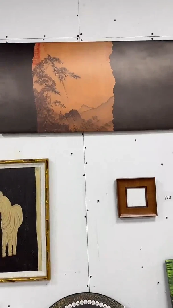 坚* 仓库清仓画       默认瑕疵