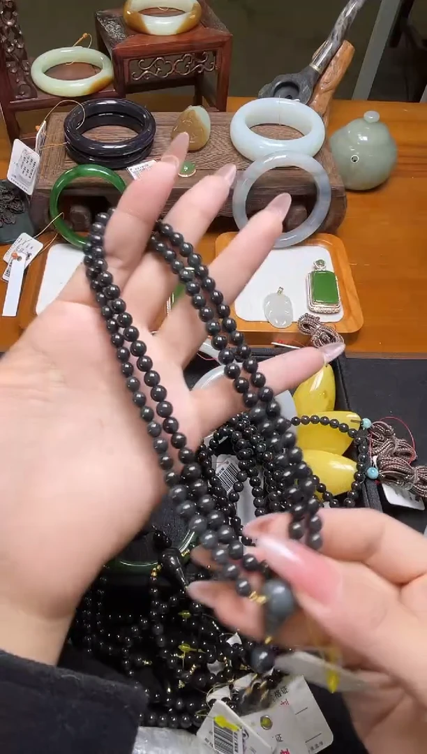 项链未镶嵌和田玉108卡6毛毛矿  多样性发一