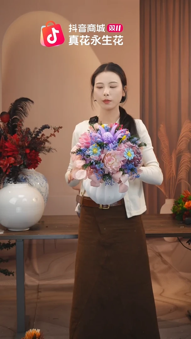 木图片款式：花+花瓶一整套