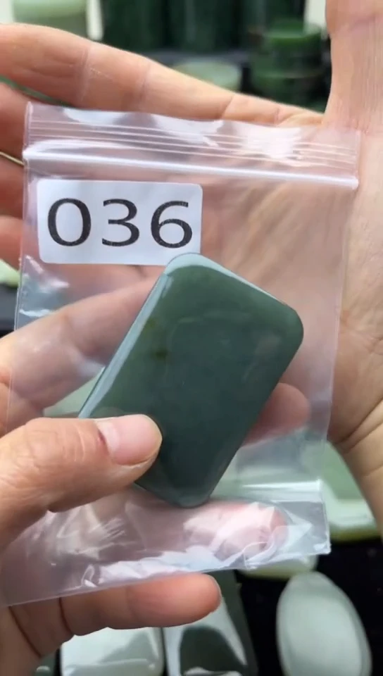 未镶嵌和田玉珠宝半成品牌子