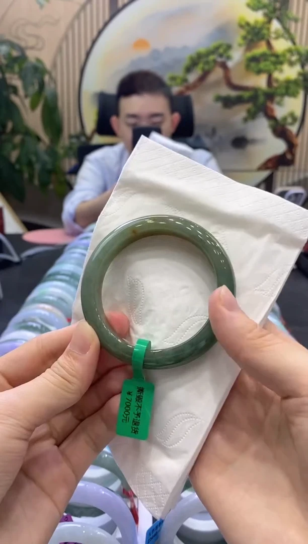 翡翠手镯未镶嵌00000005410