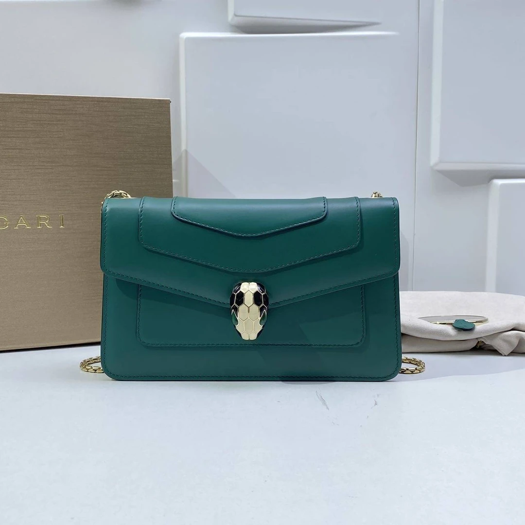 95新 BVLGARI/宝格丽 玺越奢品 宝格丽斜挎包 THHZ2662